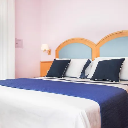Parco Hotell 3*